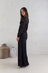 Larna Sleeved Maxi Dress Black