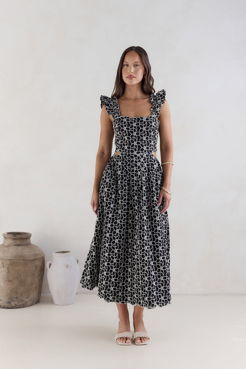 Uncharted Bliss Midi Dress Black
