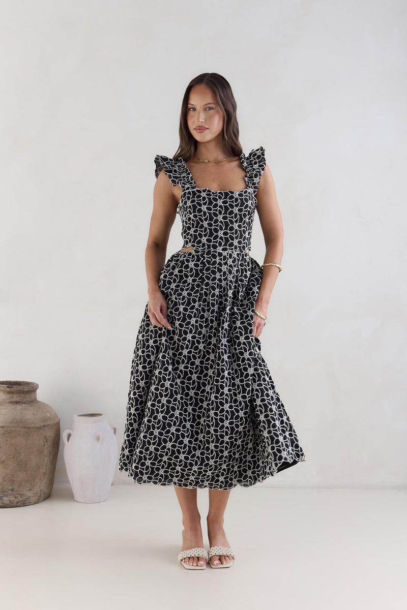 Uncharted Bliss Midi Dress Black