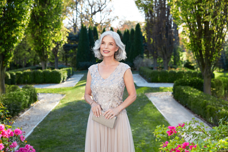 Regular - Long V-Neck Embroidered Stretch Tulle Gown