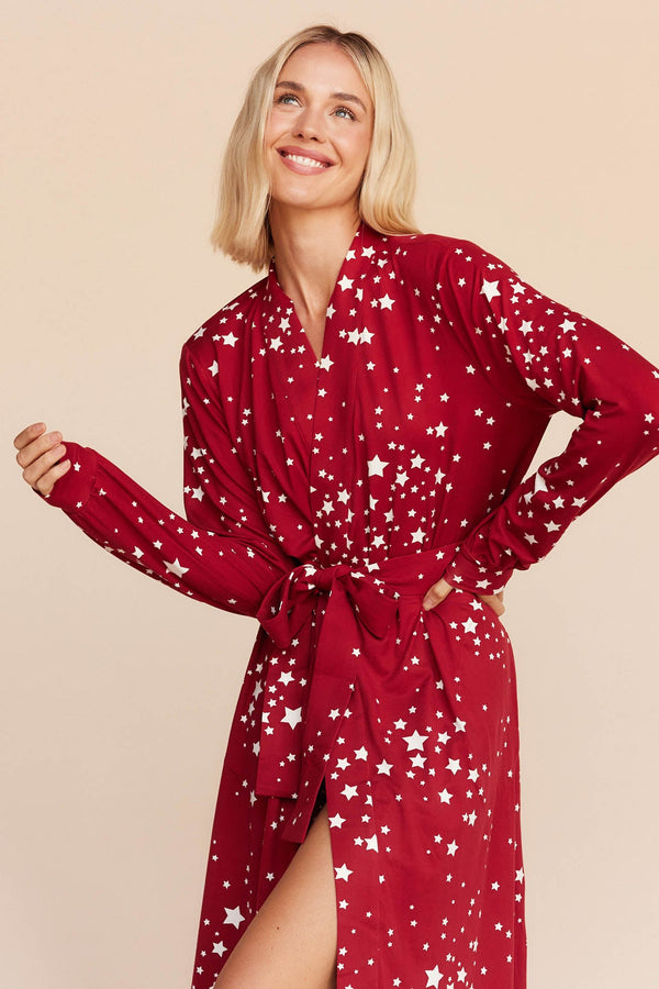 Skyler Cloud Jersey Banded Long Robe in Red Stars
