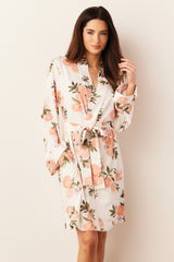 Meadow Cloud Jersey Classic Short Robe in Peaches & Cream