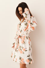 Meadow Cloud Jersey Classic Short Robe in Peaches & Cream