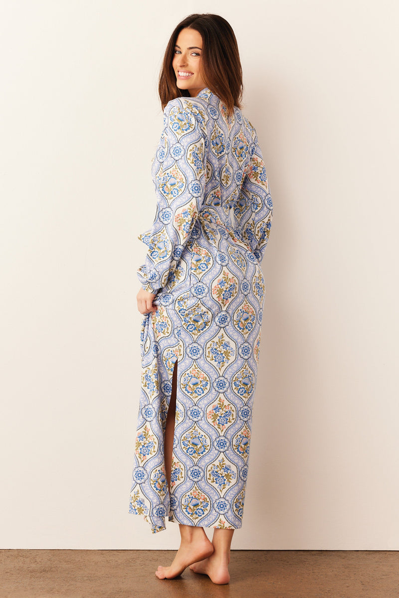 Skyler Cloud Jersey Banded Long Robe in Villeroy