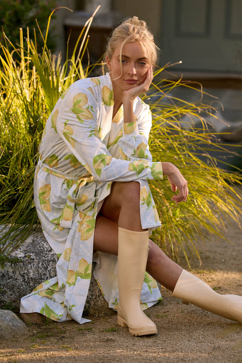 Della Cloud Jersey Banded Midi Robe in Lemon Spritz